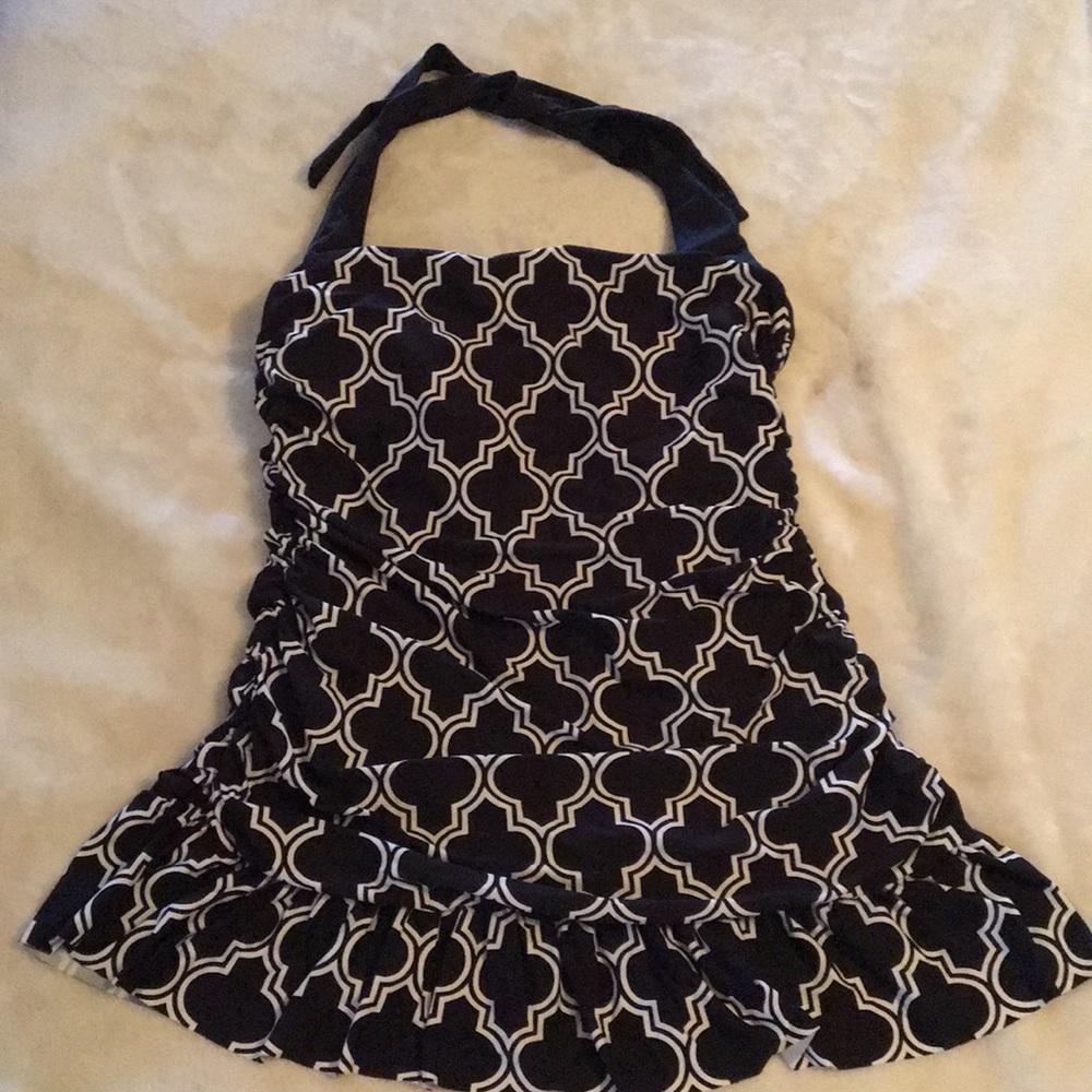 24 & Ocean swim top